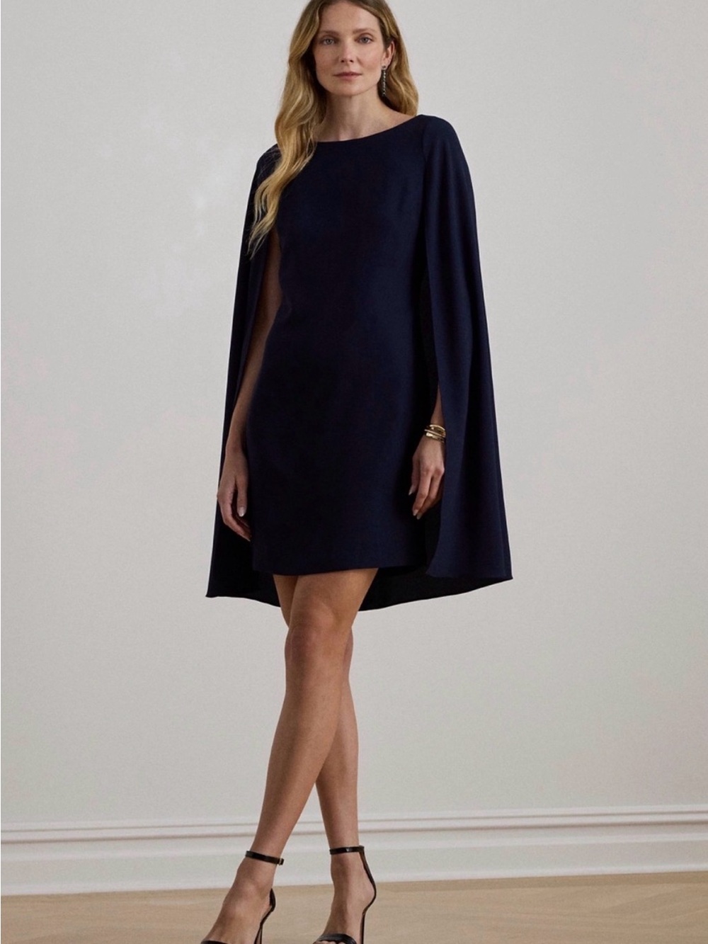 Ralph Lauren Georgian Cape Dress, size 6